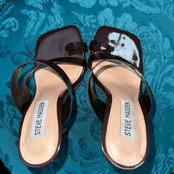 Heels - Picture 5 of 5